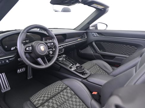 Certified 2026 Porsche 911 GTS image 30