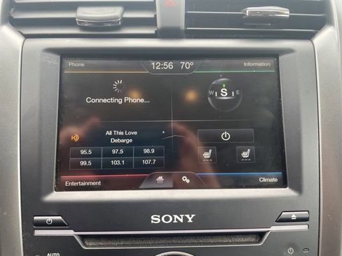 Used 2014 Ford Fusion Titanium image 25