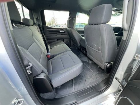 Used 2022 Chevrolet Silverado 1500 LT w/ All Star Edition Plus image 12