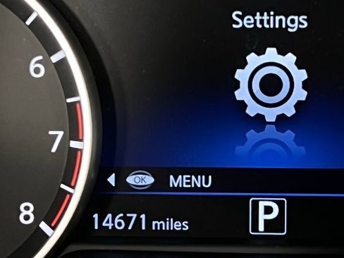 Used 2024 Nissan Murano Platinum w/ Cargo Package image 15