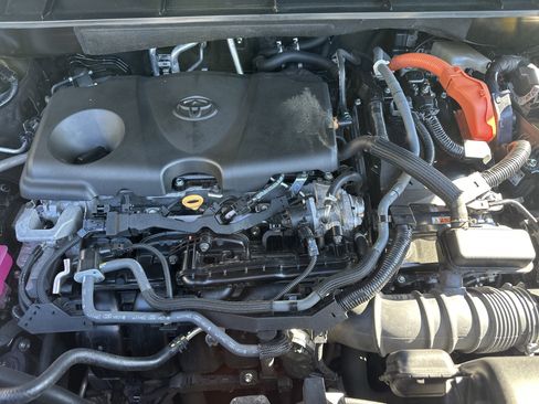 Used 2023 Toyota Highlander Platinum image 9