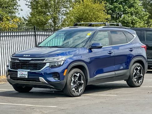Used 2025 Kia Seltos EX w/ EX Sunroof Package AWD/4WD image 7