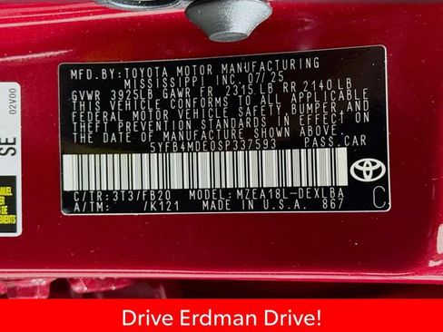 Certified 2025 Toyota Corolla LE FWD image 31