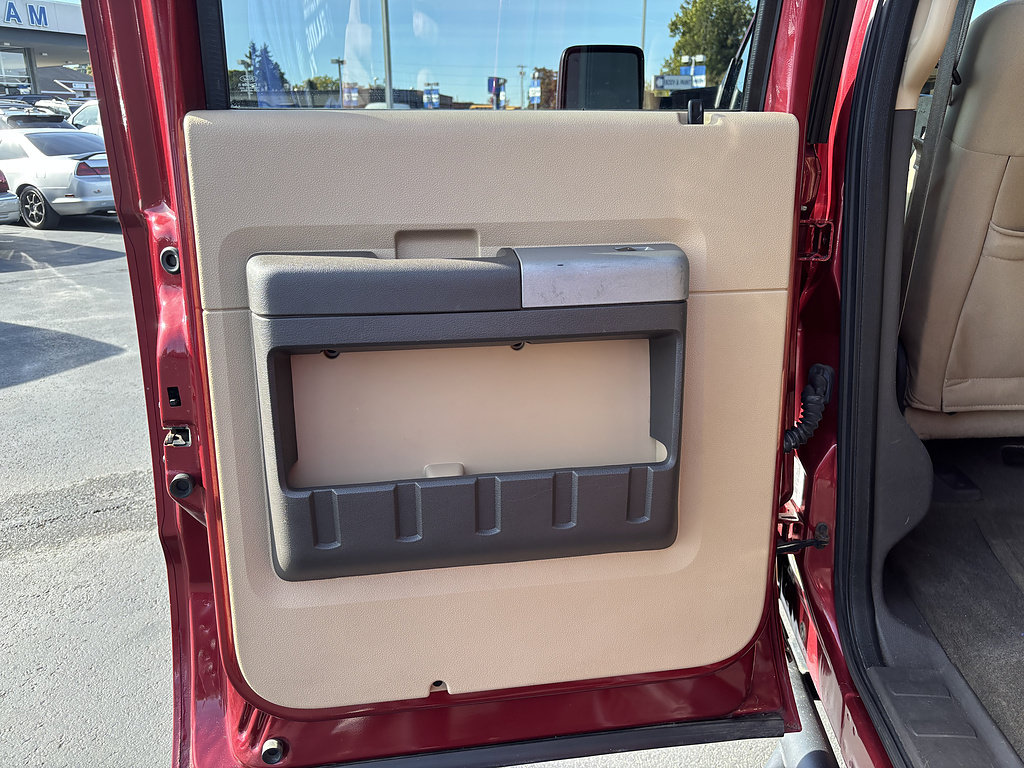 Used 2015 Ford F250 XLT w/ XLT Value Package AWD/4WD image 30