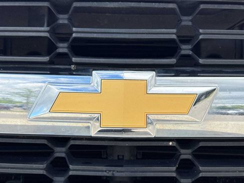 Used 2018 Chevrolet Silverado 1500 LT w/ All Star Edition AWD/4WD image 11