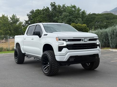 Used 2023 Chevrolet Silverado 1500 RST w/ Z71 Off-Road Package AWD/4WD image 1