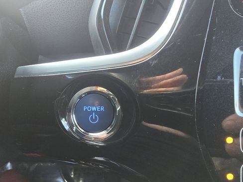 Certified 2021 Toyota Prius Prime XLE image 25