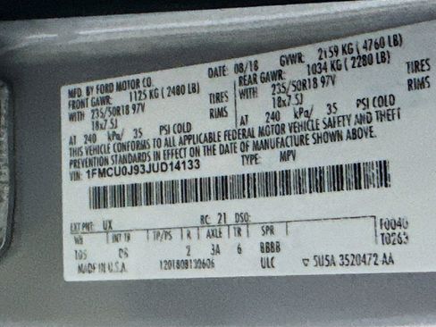 Used 2018 Ford Escape Titanium w/ Ford Safe & Smart Package image 12