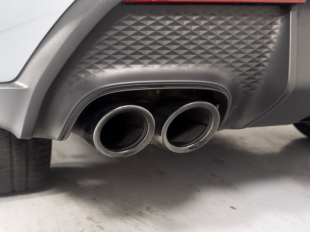 Certified 2026 Porsche Macan Turbo AWD/4WD image 49