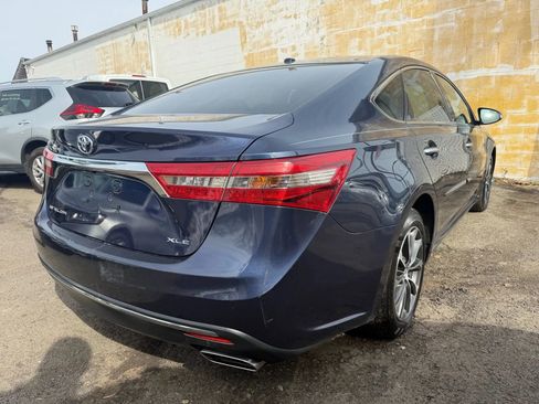 Used 2016 Toyota Avalon XLE Premium image 5