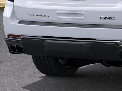 New 2026 GMC Yukon Denali Ultimate AWD/4WD image 14