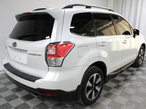 Used 2018 Subaru Forester 2.5i Limited image 28