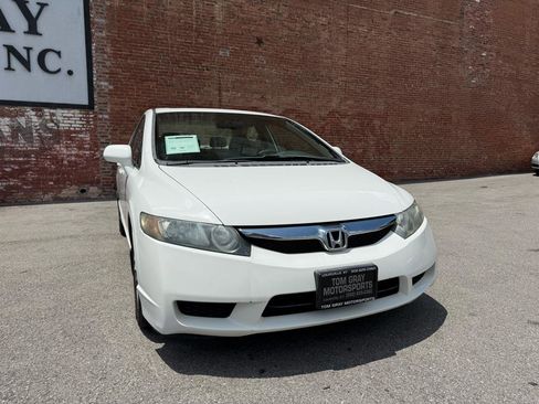 Used 2010 Honda Civic EX image 2