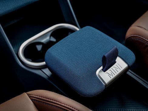 New 2026 MINI Cooper Countryman S w/ Comfort Package Max image 13