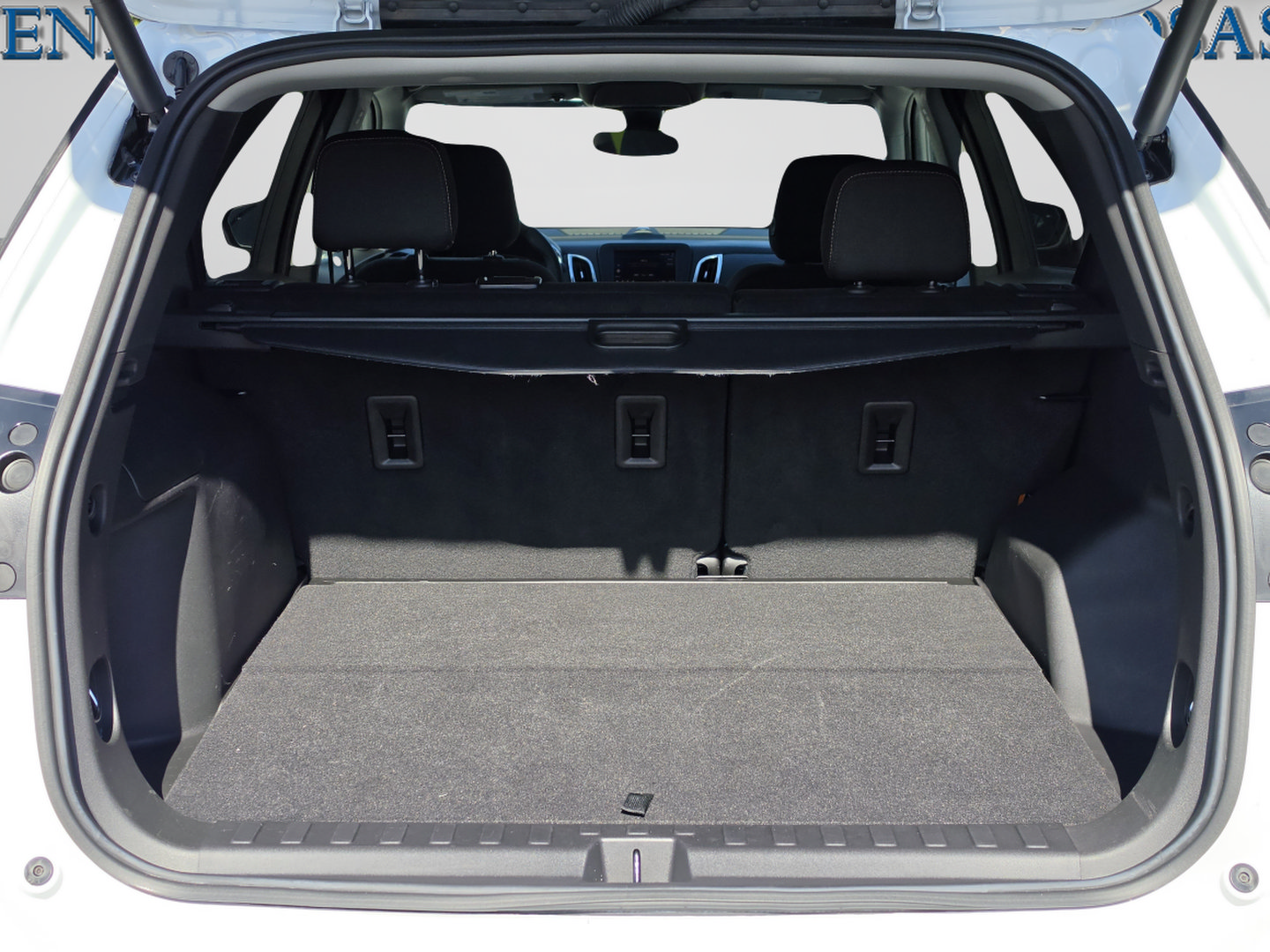 Used 2024 Chevrolet Equinox LT w/ LPO, Cargo Package FWD image 15