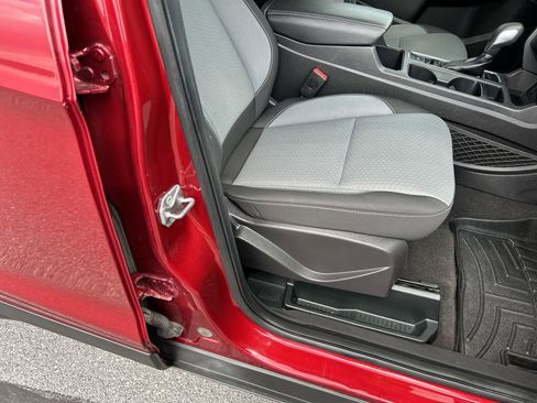 Used 2019 Ford Escape SE AWD/4WD image 17