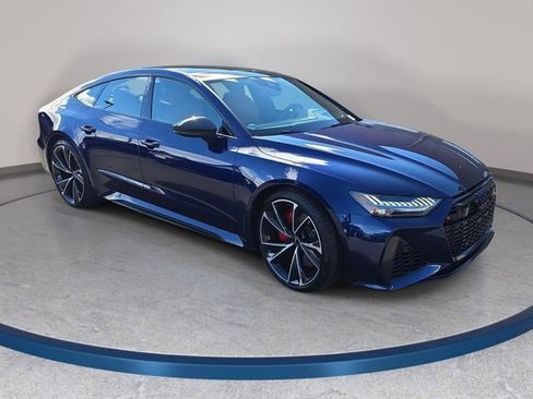 Used 2021 Audi RS 7 4.0T image 4