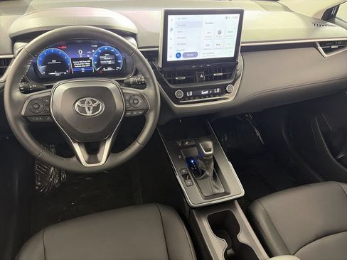 Used 2026 Toyota Corolla Cross XLE AWD/4WD image 20