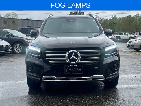 Used 2025 Mercedes-Benz GLB 250 4MATIC image 13