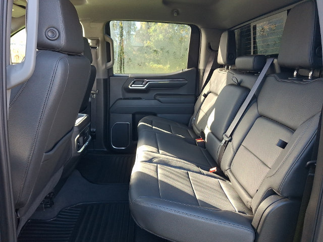 Used 2024 Chevrolet Silverado 1500 LTZ w/ Technology Package AWD/4WD image 21