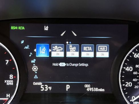 Used 2019 Toyota Avalon Touring image 20