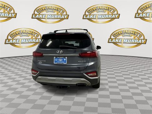 Used 2020 Hyundai Santa Fe SEL image 2