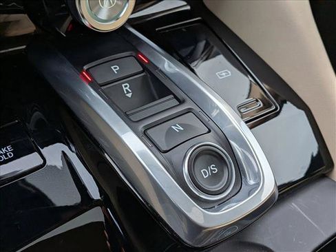 Certified 2023 Acura MDX FWD w/ Technology Package image 13