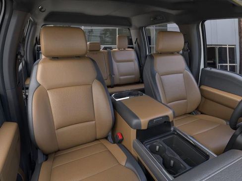 New 2026 Ford F250 Lariat w/ Chrome Package image 10