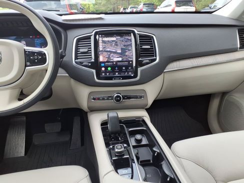 Certified 2025 Volvo XC90 B6 Plus w/ Protection Package Premier AWD/4WD image 14
