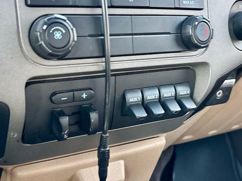 Used 2016 Ford F250 XLT w/ XLT Value Package image 21