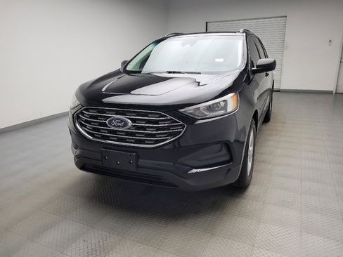 Used 2020 Ford Edge SE image 15