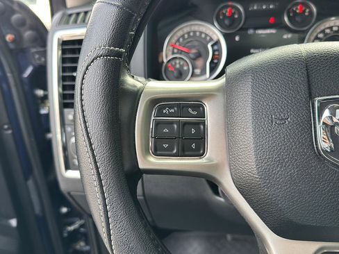 Used 2016 RAM 1500 Laramie w/ Convenience Group image 18