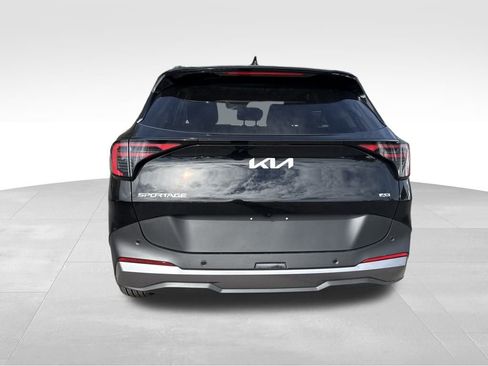 New 2026 Kia Sportage EX w/ EX Panorama Roof Package image 5