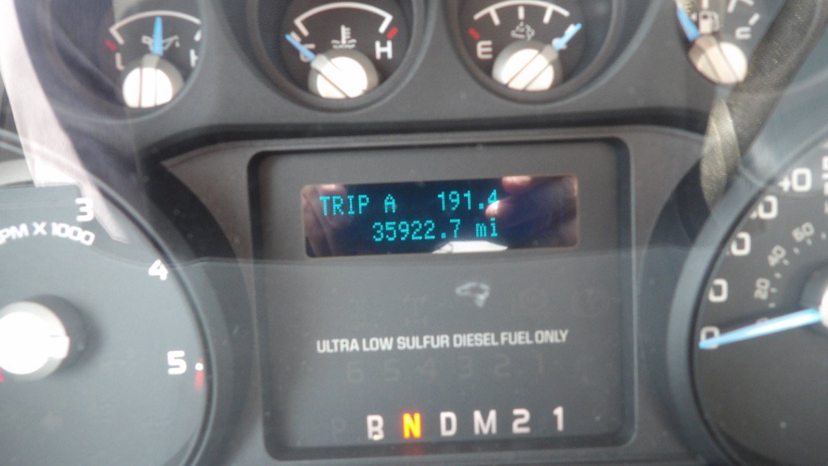 Used 2016 Ford F750 2WD Regular Cab Super Duty image 9