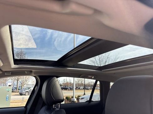 Used 2025 MAZDA CX-50 AWD 2.5 S w/ Weather Package image 17