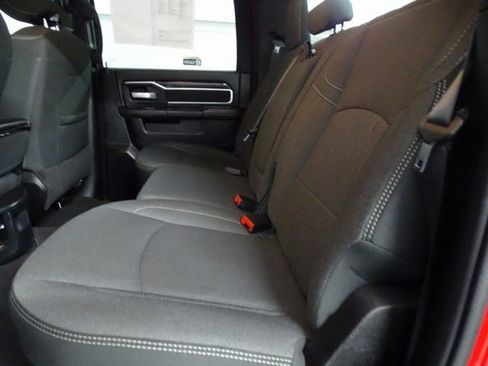 Certified 2024 RAM 2500 Big Horn w/ Sport Appearance Package image 4