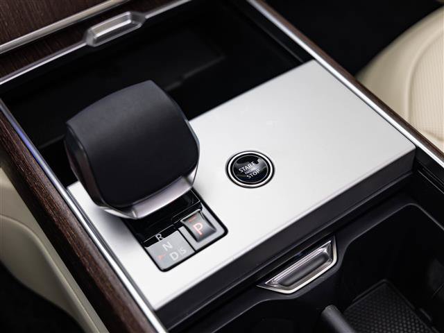 New 2026 Land Rover Range Rover SE AWD/4WD image 28