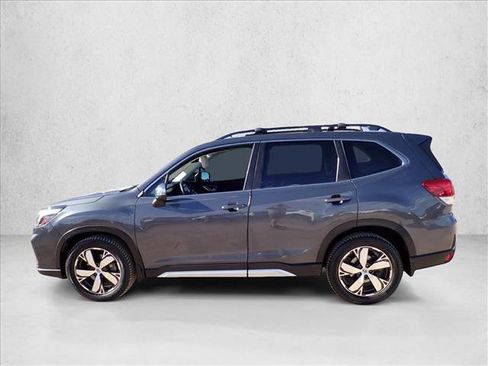 Used 2020 Subaru Forester Touring image 2