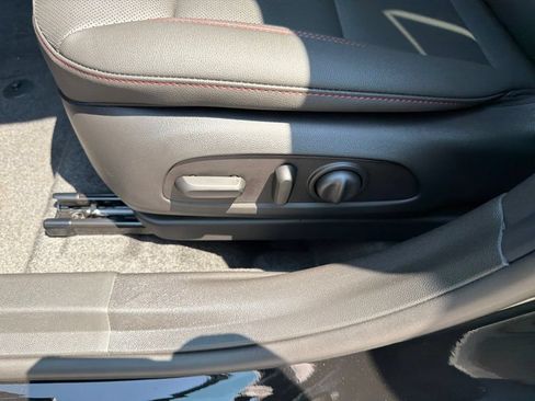 New 2026 Chevrolet Trax RS FWD image 19
