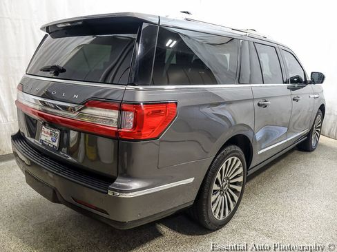 Used 2021 Lincoln Navigator L Reserve w/ Luxury Package AWD/4WD image 10