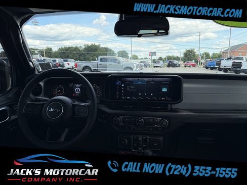 Used 2026 Jeep Wrangler Unlimited Sport AWD/4WD image 33