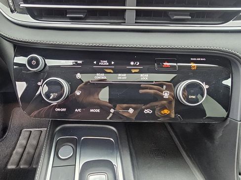 Used 2023 INFINITI QX60 Pure w/ Cargo Package image 21