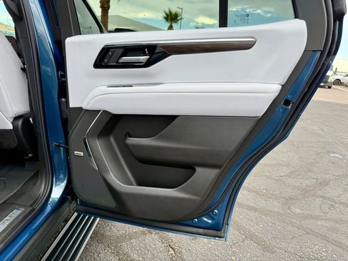 New 2026 Chevrolet Tahoe Premier image 28