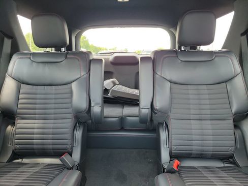 New 2026 Ford Explorer ST-Line w/ ST-Line Street Pack AWD/4WD image 17