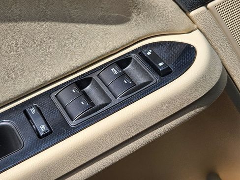 Used 2008 Mercury Sable Sedan FWD image 14