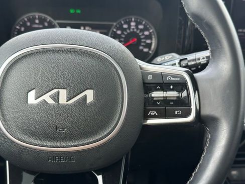 Used 2022 Kia Sorento S w/ Panoramic Sunroof Package image 23