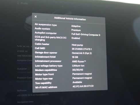 Used 2022 Tesla Model X image 28