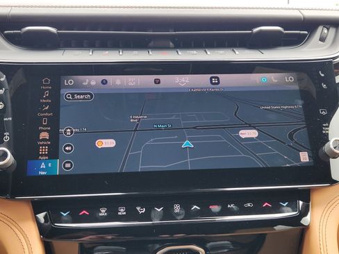 New 2026 Jeep Grand Cherokee L Summit AWD/4WD image 15