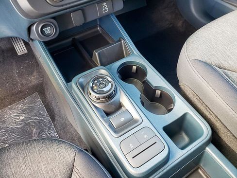 New 2025 Ford Maverick XLT image 8