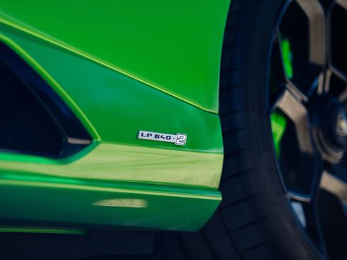 Used 2023 Lamborghini Huracan Tecnica image 23